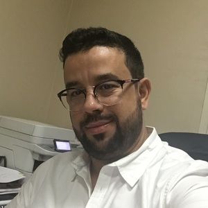 Meet your Posher, Adel